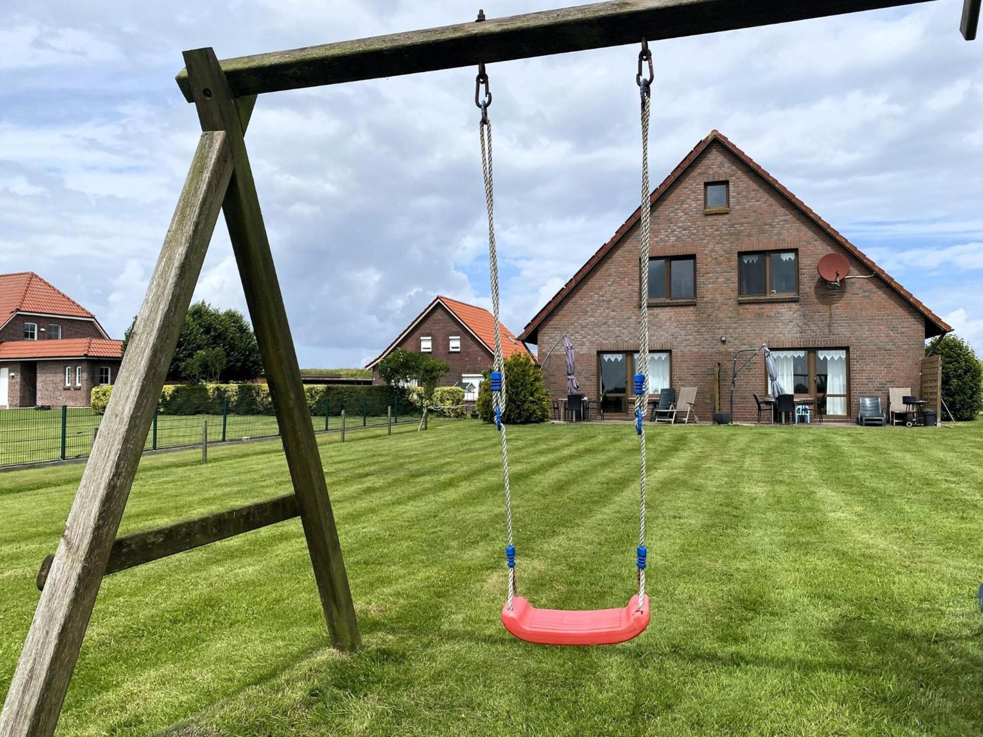 Spacious Apartments With Private Terrace Near The North Sea Dike Neßmersiel Eksteriør bilde